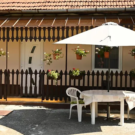 Hanna Apartman 아파트 *