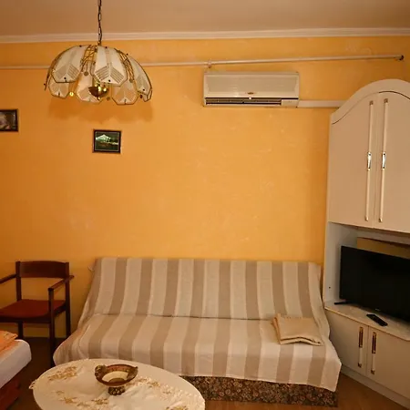 Hanna Apartman 아파트 귤러